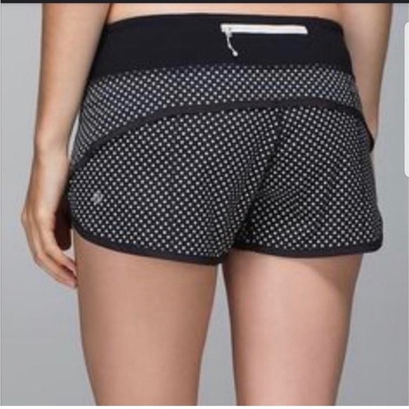 Lululemon speed up shorts 2.5” inseam - black with white polka dots - Picture 1 of 8